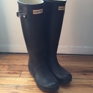 Hunter Original Tall Rain Boots Size 5 in Black